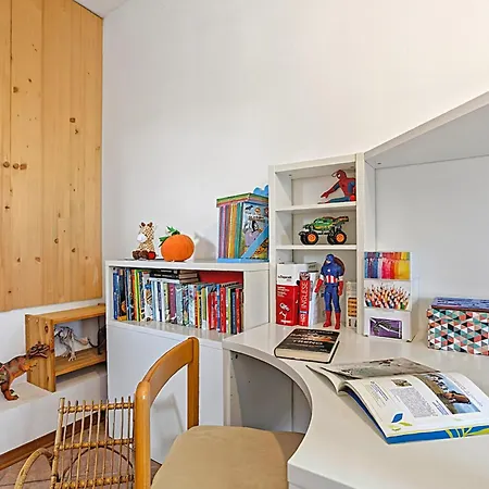 Alba Rosa - 2 Bed, 2 Bath - Happy